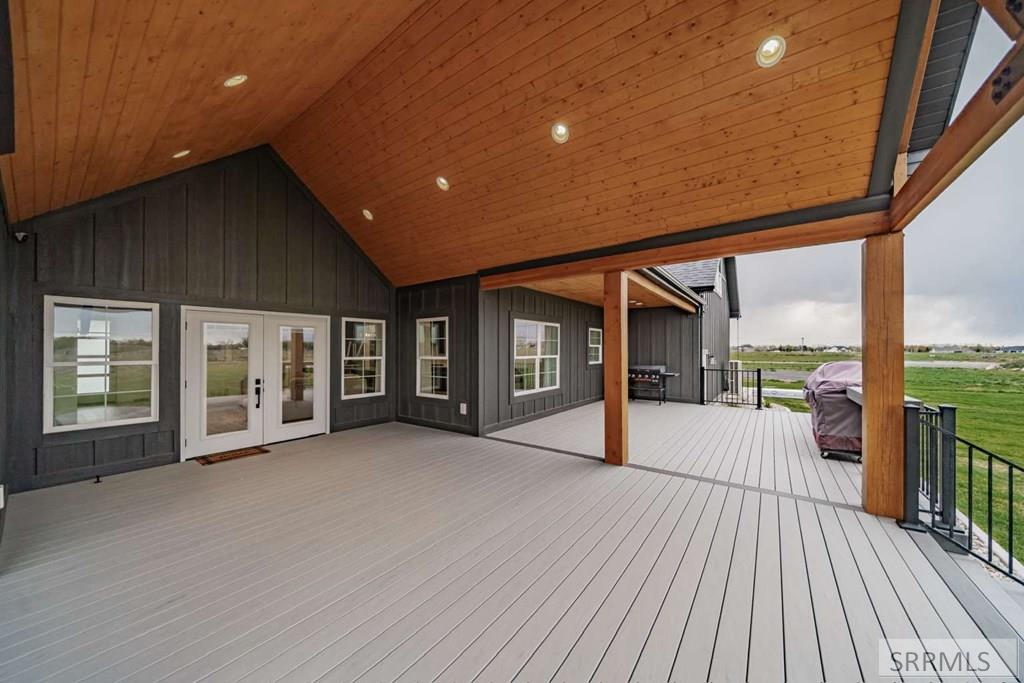 3181 Henry's Fork Way Property Photo 43