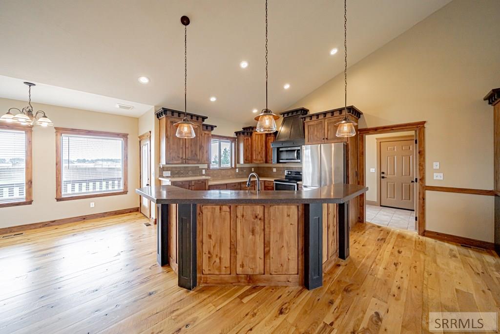 132 N 4020 E Property Photo 13