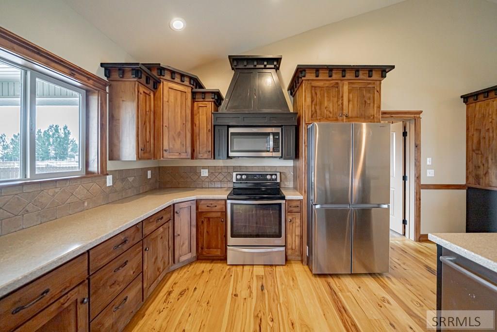 132 N 4020 E Property Photo 19