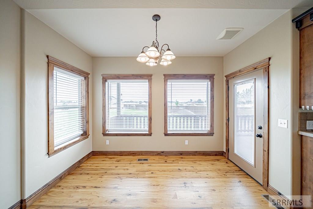 132 N 4020 E Property Photo 20