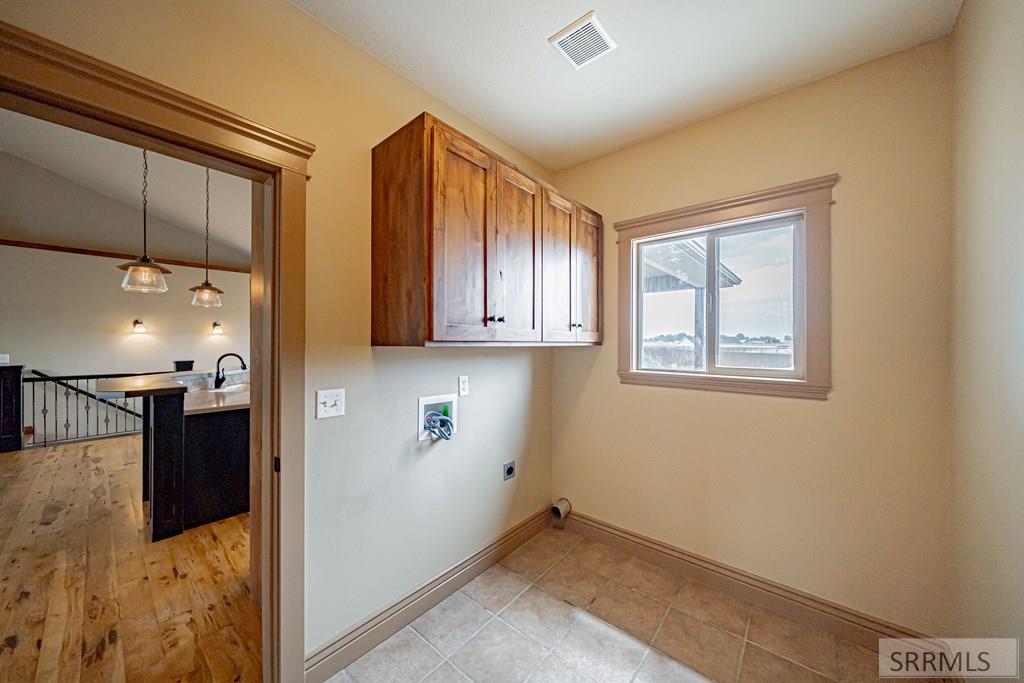 132 N 4020 E Property Photo 21