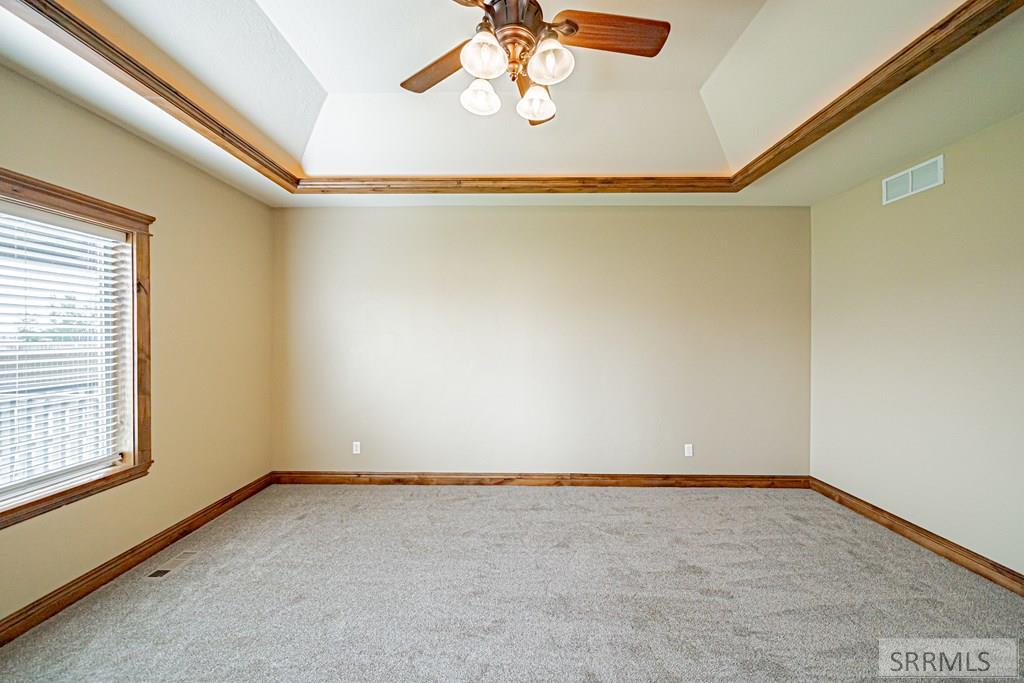 132 N 4020 E Property Photo 25