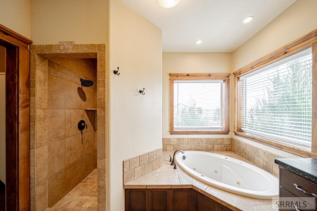 132 N 4020 E Property Photo 29
