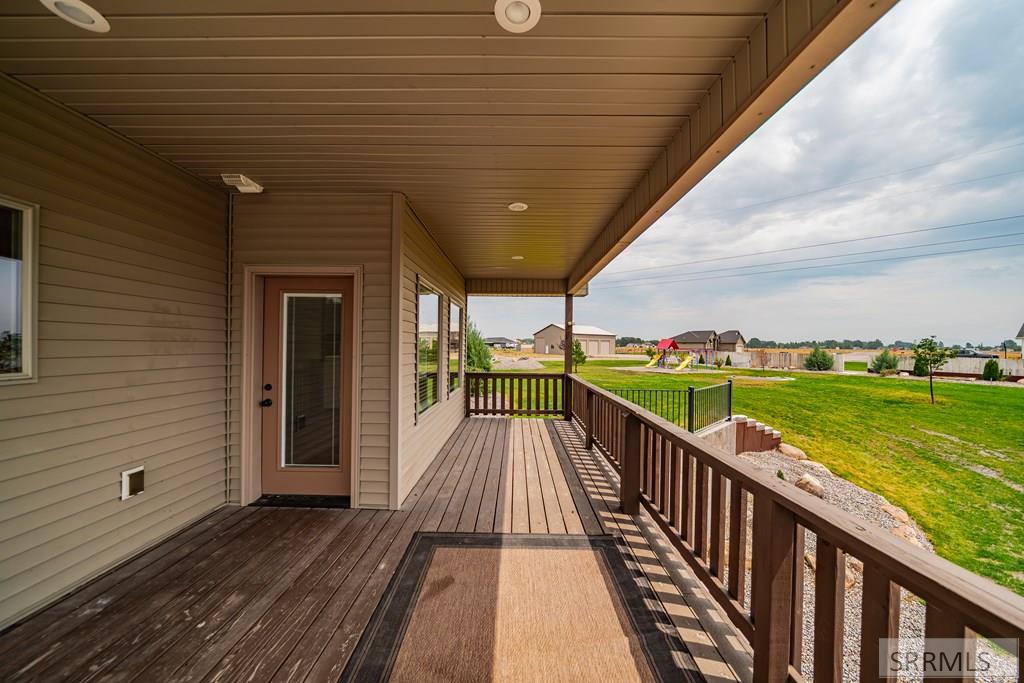 132 N 4020 E Property Photo 70