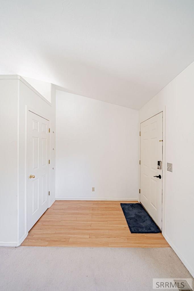 3854 E 12 N Property Photo 2