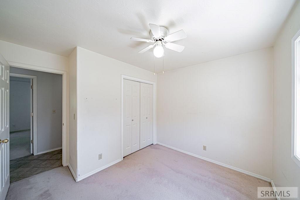 3854 E 12 N Property Photo 9