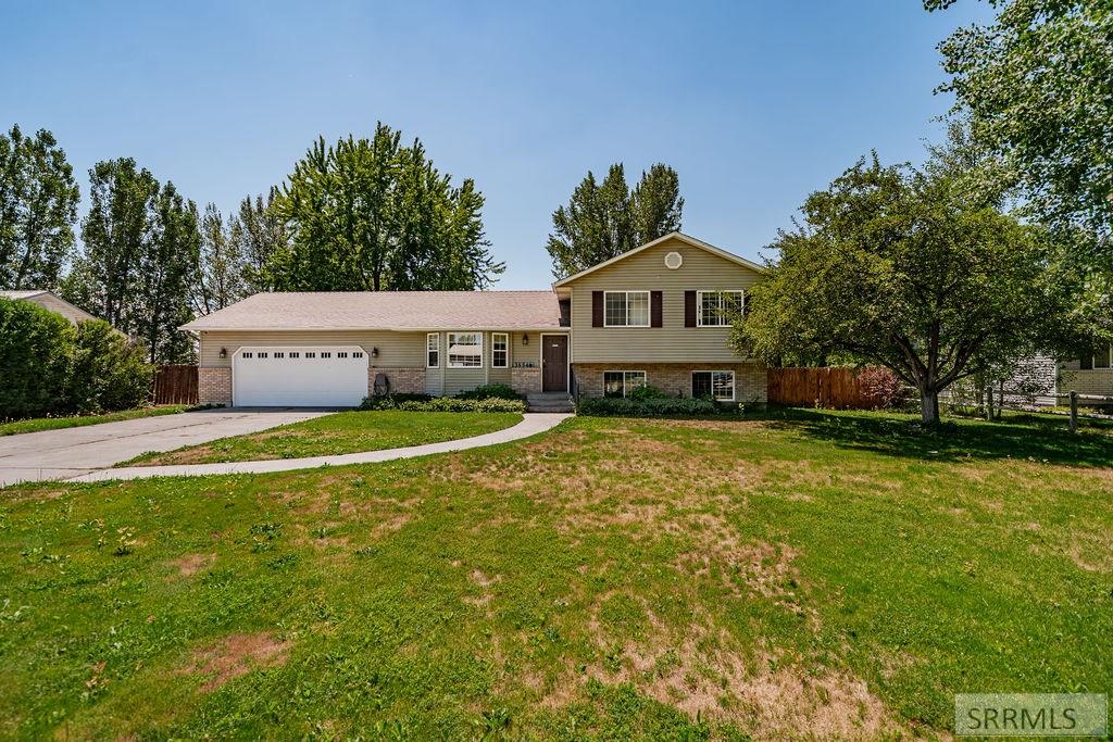 3854 E 12 N Property Photo 15