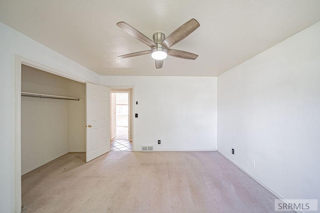 3854 E 12 N Property Photo 26