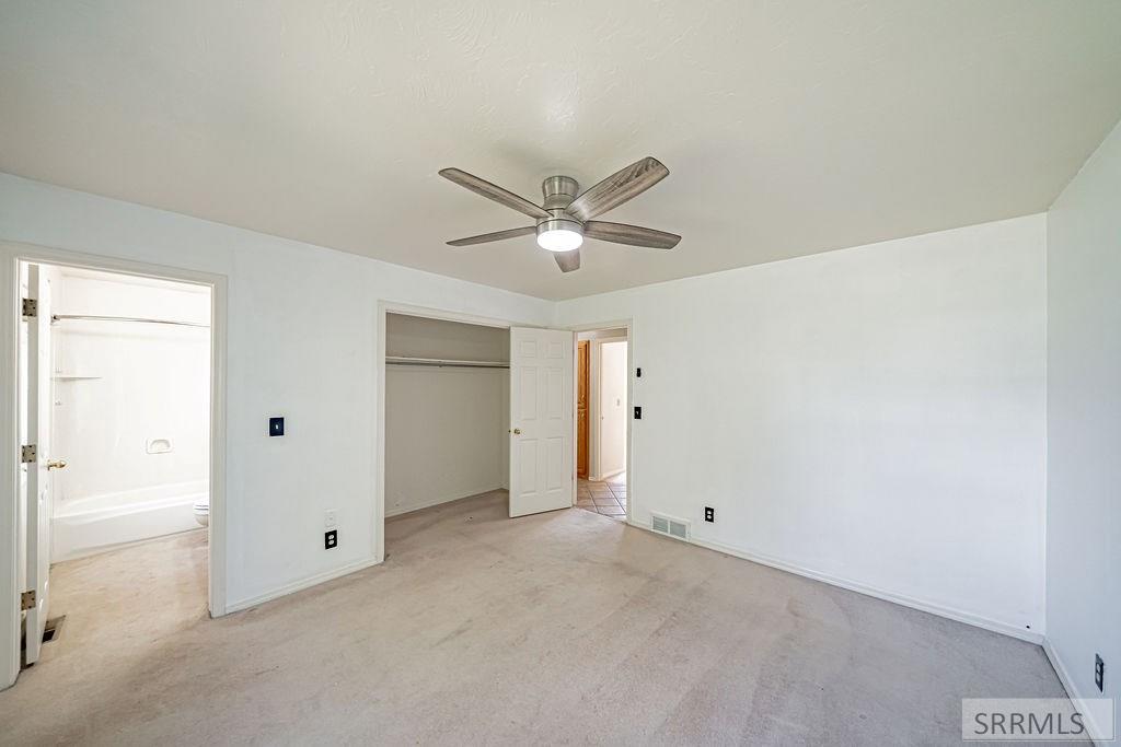 3854 E 12 N Property Photo 27