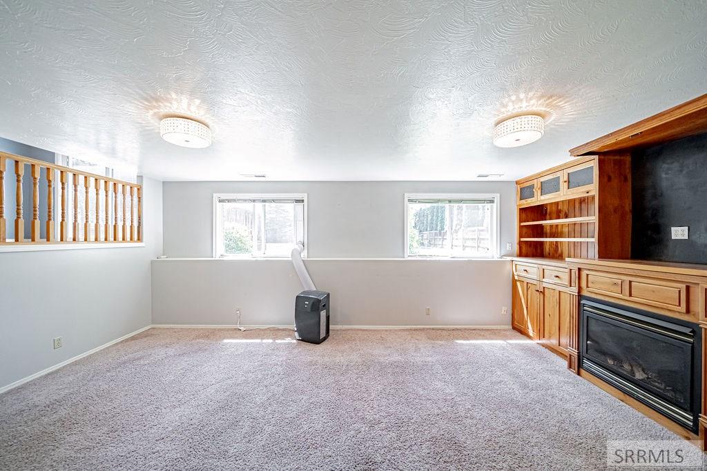3854 E 12 N Property Photo 35