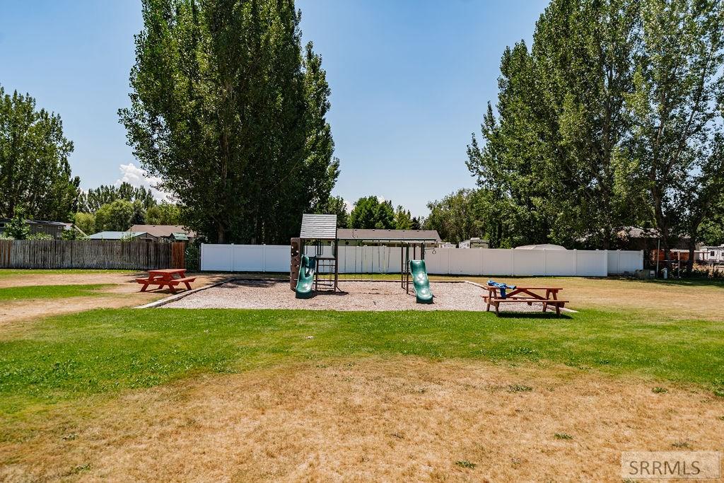 3854 E 12 N Property Photo 56
