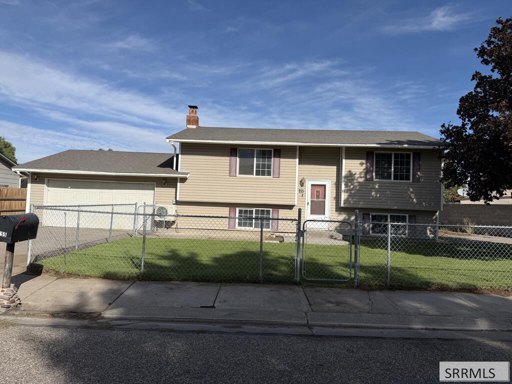 155 Hummingbird Lane Property Photo 1