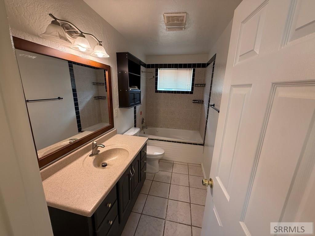 155 Hummingbird Lane Property Photo 8