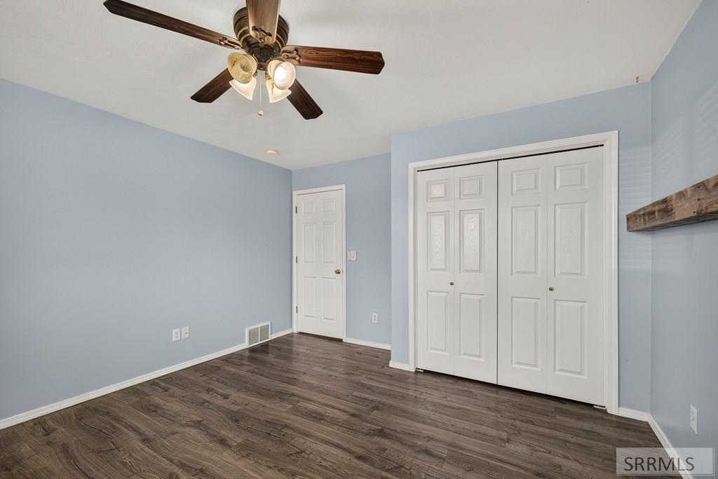 3976 E 200 N Property Photo 16