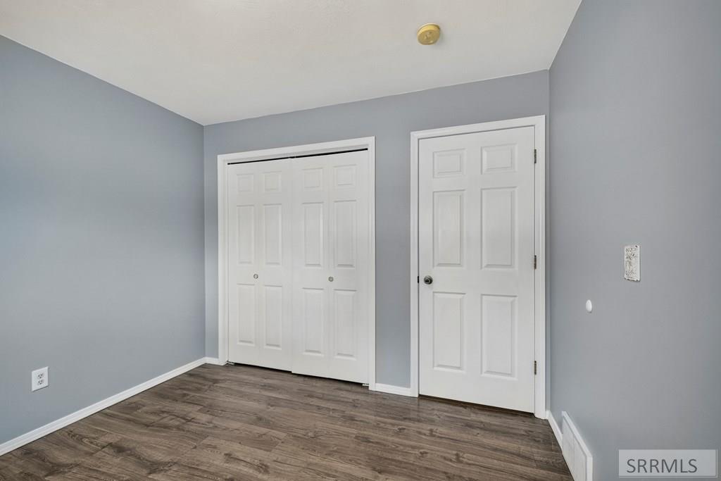 3976 E 200 N Property Photo 18