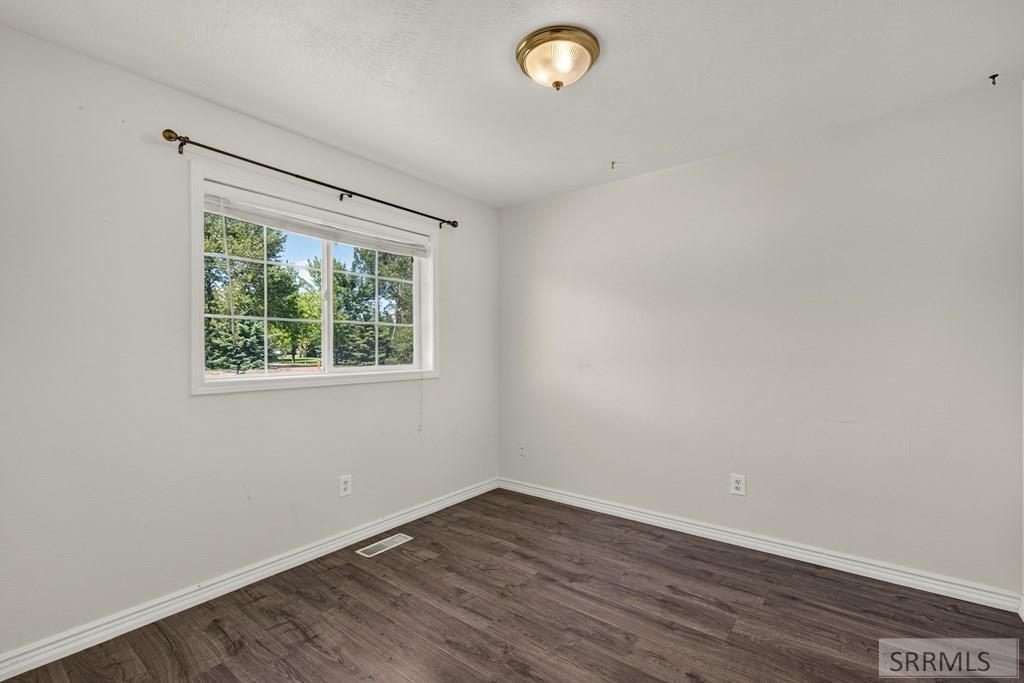 3976 E 200 N Property Photo 22
