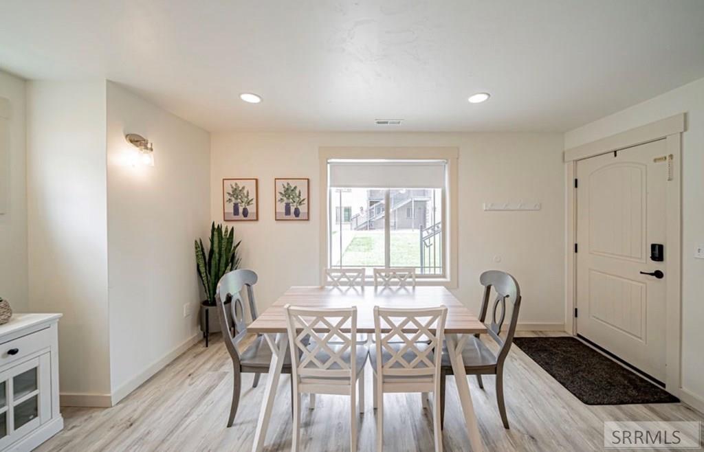 177 S 4th W Property Photo 25