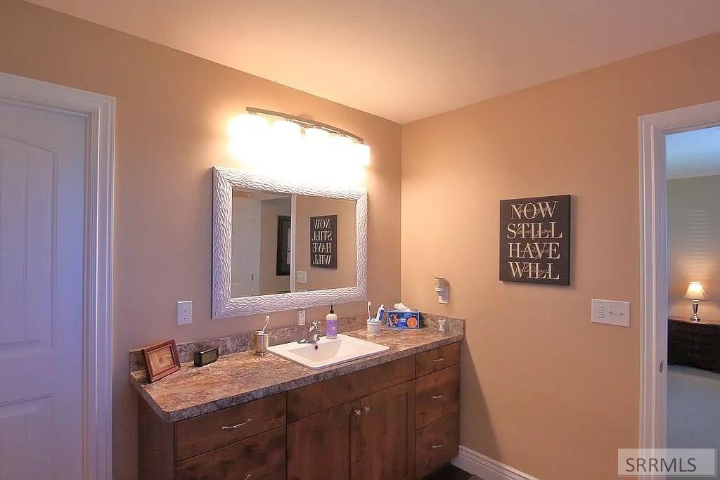 1184 N 1325 E Property Photo 21