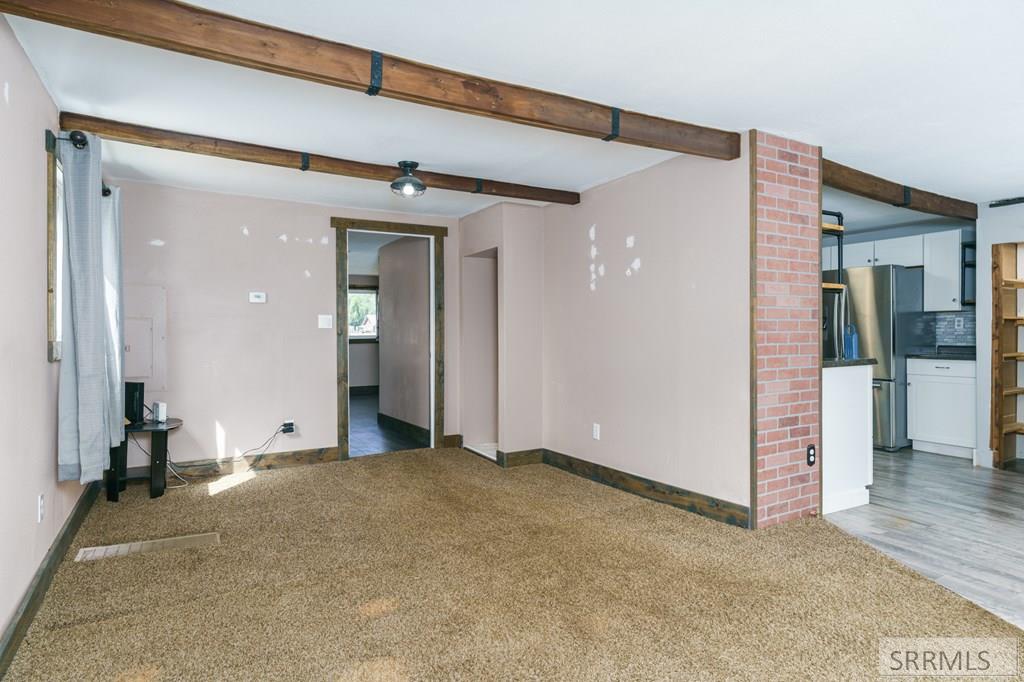 904 Bannock Road Property Photo 7