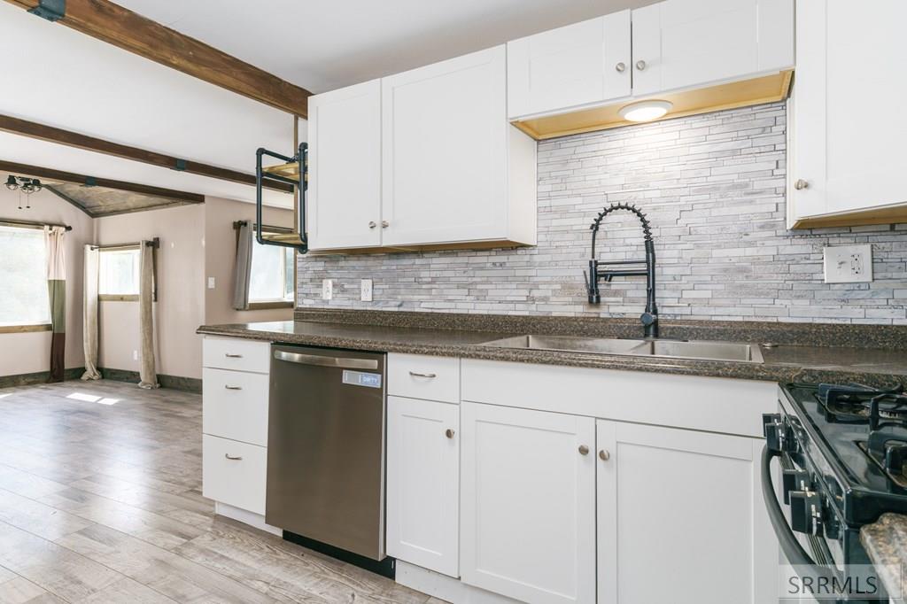 904 Bannock Road Property Photo 14