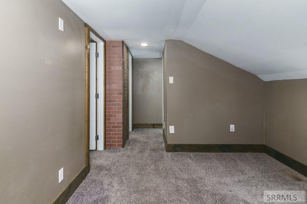 904 Bannock Road Property Photo 23