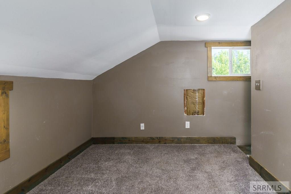904 Bannock Road Property Photo 24