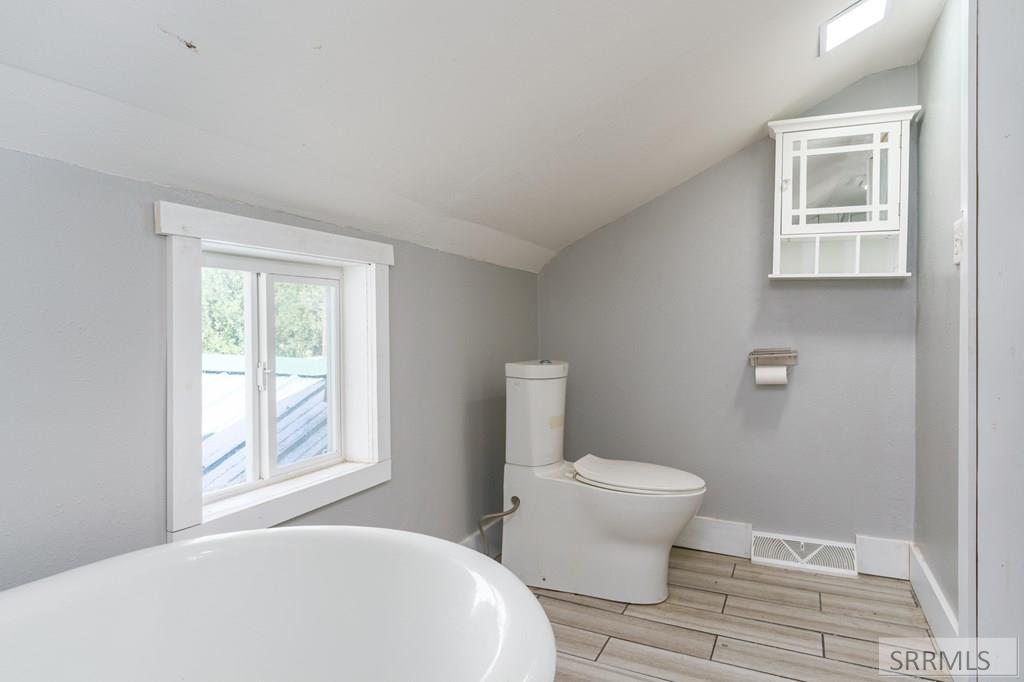 904 Bannock Road Property Photo 29
