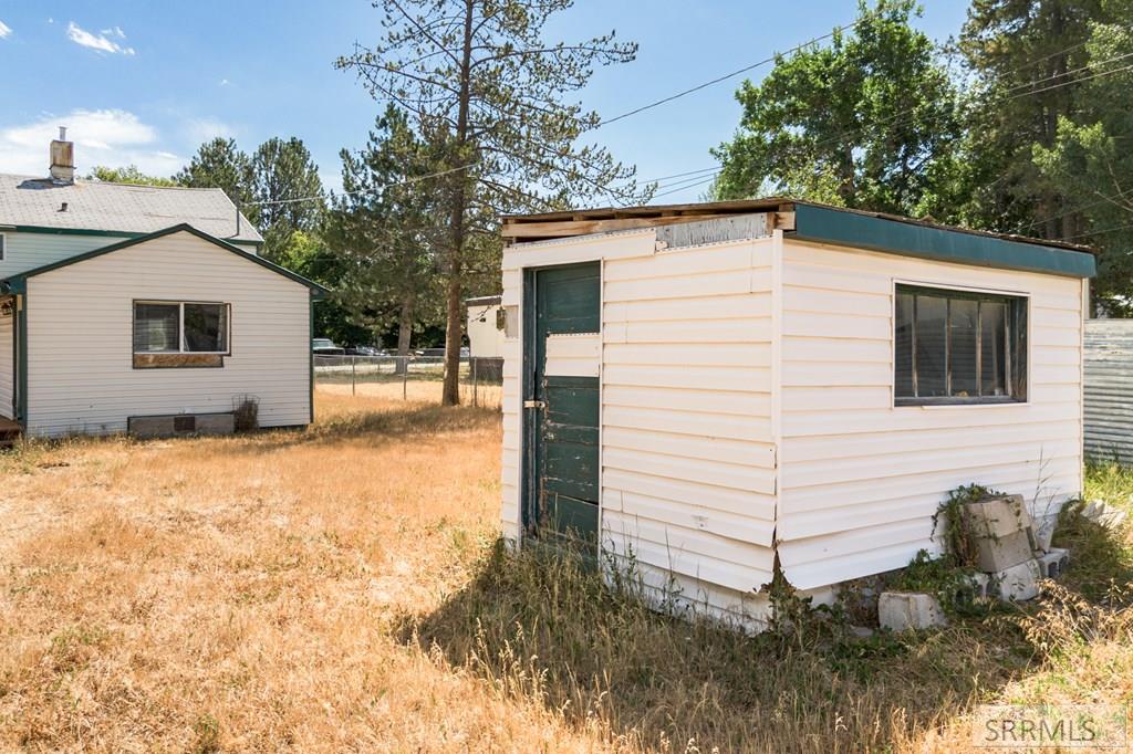 904 Bannock Road Property Photo 37