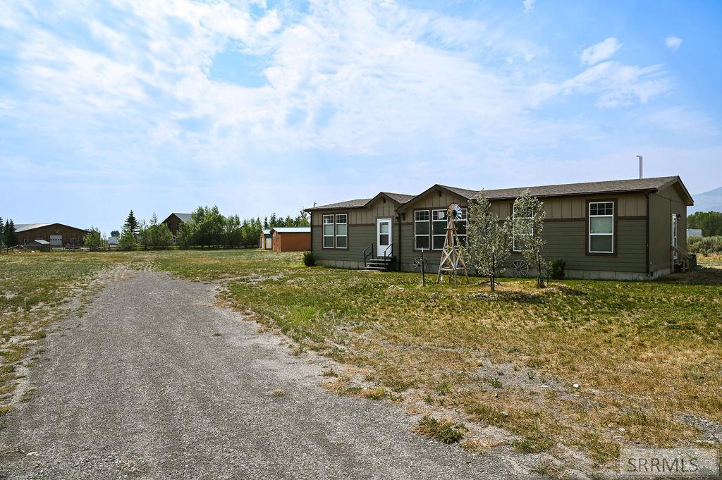 4522 Cottonwood Grove Rd Property Photo 1