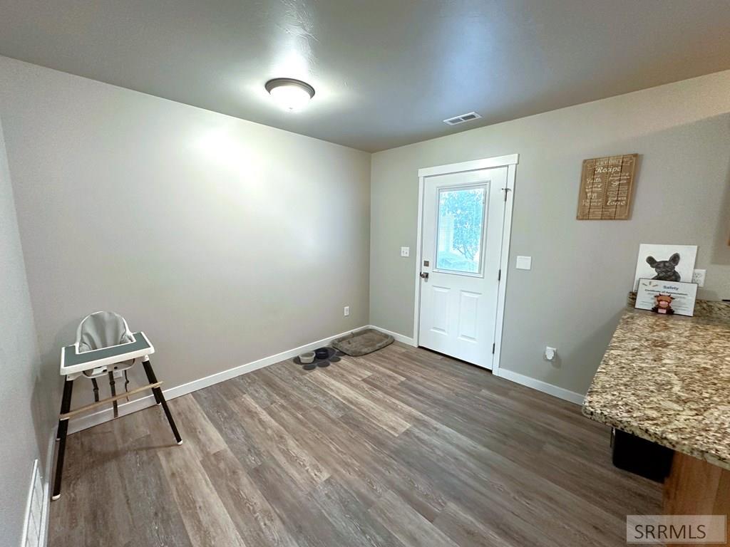 2001 Lawrence Lane # 604 Property Photo 26