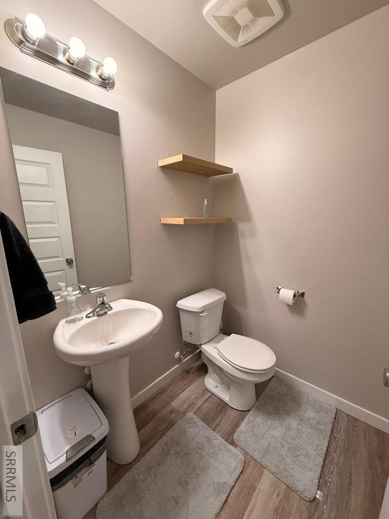 2001 Lawrence Lane # 604 Property Photo 27
