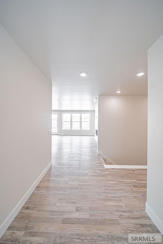 522 Vista Ridge Dr Property Photo 3