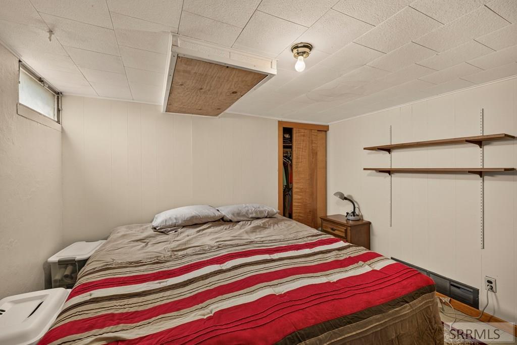 425 Horrocks Drive Property Photo 32