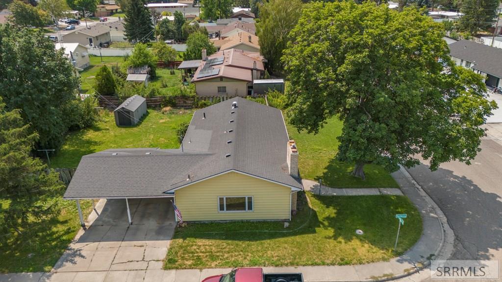 425 Horrocks Drive Property Photo 57