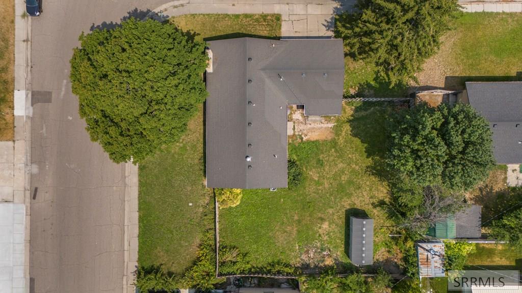 425 Horrocks Drive Property Photo 62