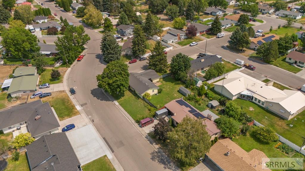 425 Horrocks Drive Property Photo 63