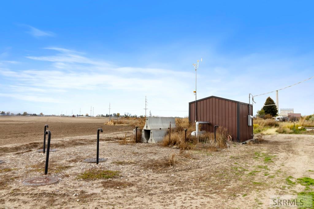 853 E 1200 N Property Photo 15