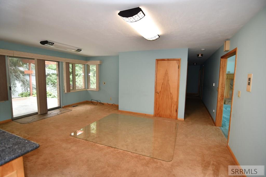 3839 E 12 N Property Photo 13