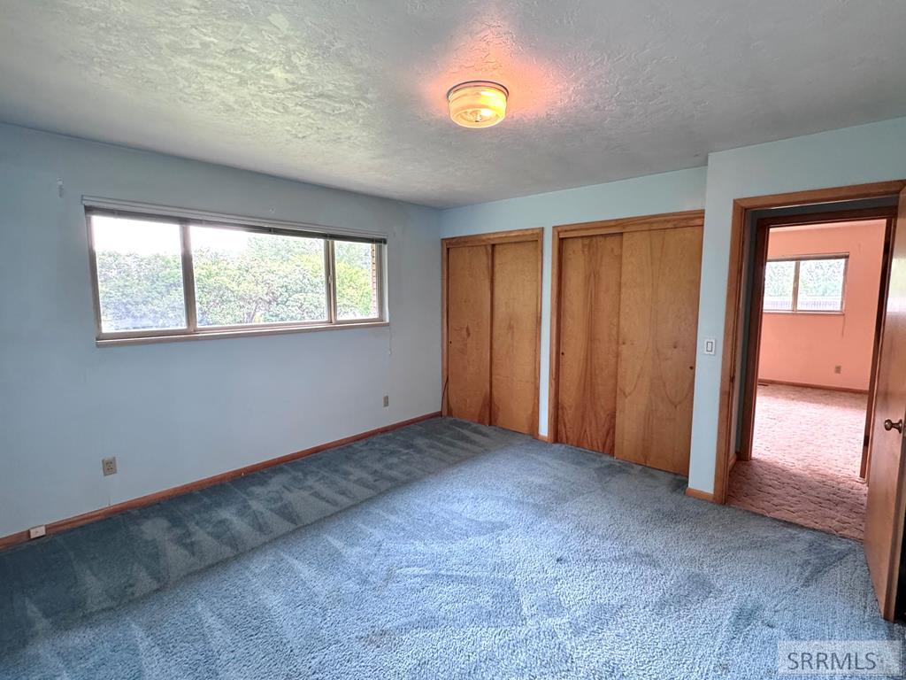 3839 E 12 N Property Photo 16
