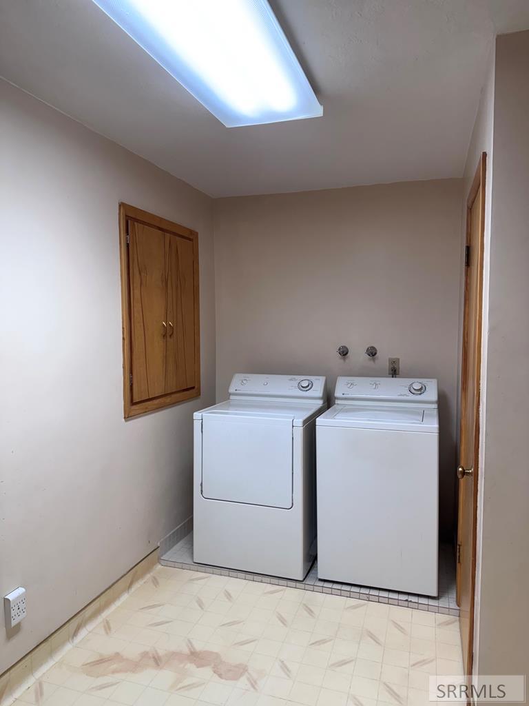 3839 E 12 N Property Photo 24