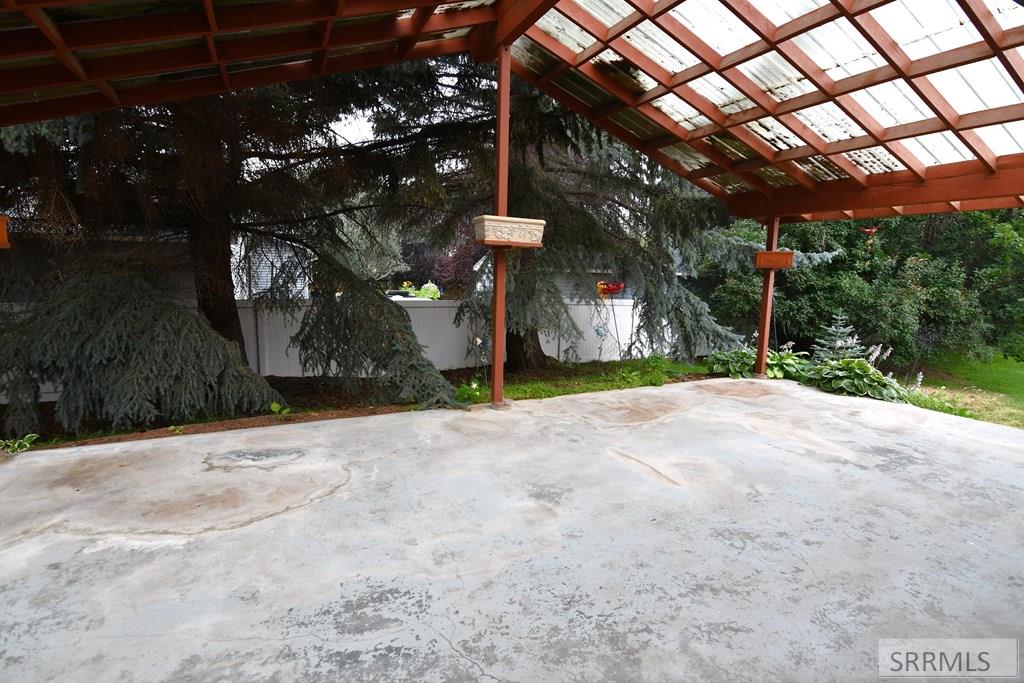 3839 E 12 N Property Photo 41