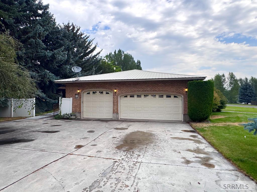3839 E 12 N Property Photo 44