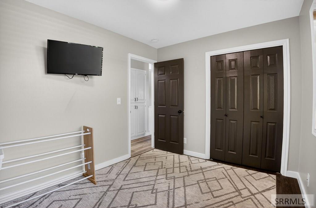 4465 E Cochise Drive Property Photo 10