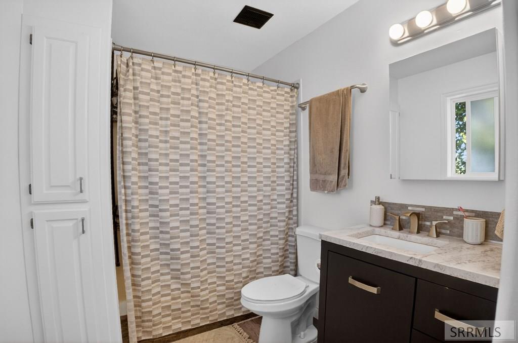 4465 E Cochise Drive Property Photo 16