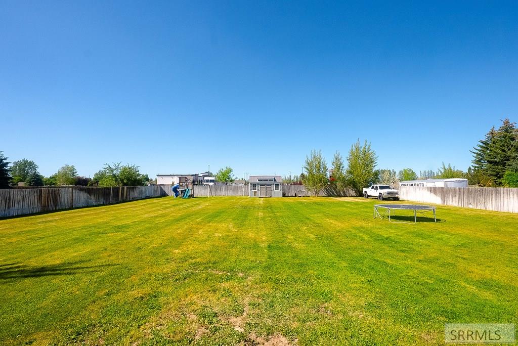 4465 E Cochise Drive Property Photo 25