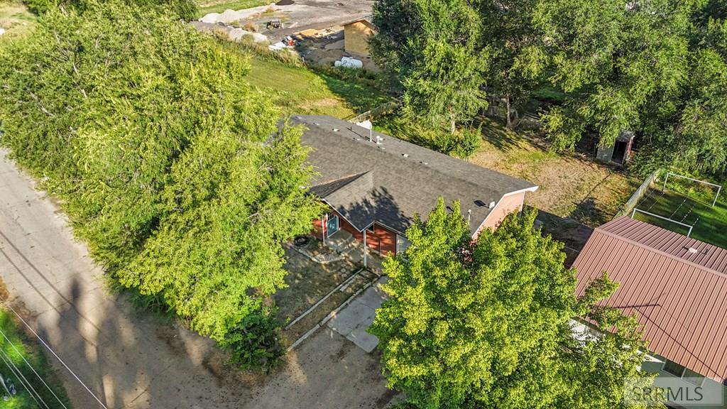 2855 E 671 N Property Photo 54