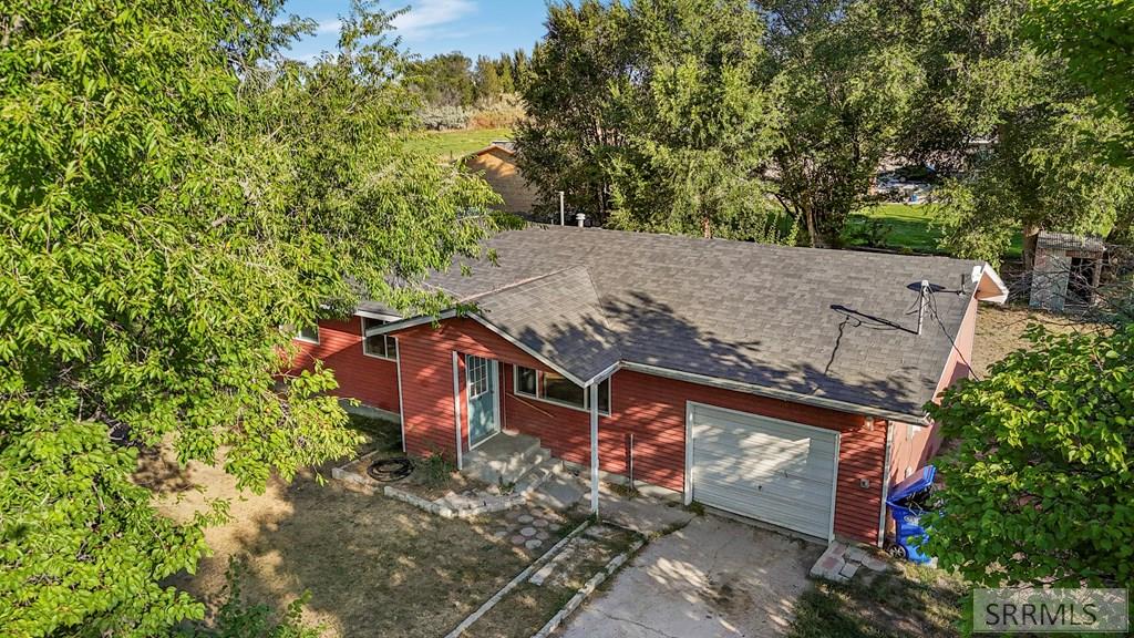 2855 E 671 N Property Photo 62