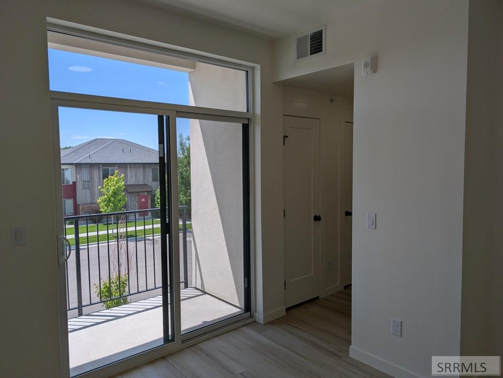 311 E Lorene Street # 2105 Property Photo 16