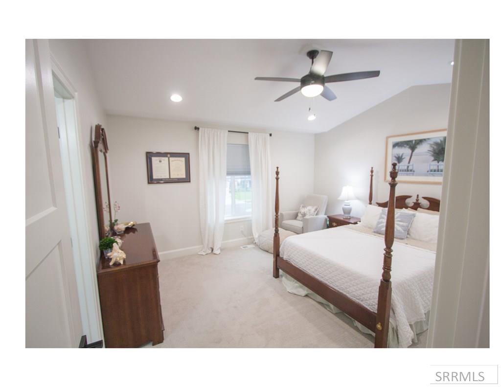 2046 47th Street Property Photo 32