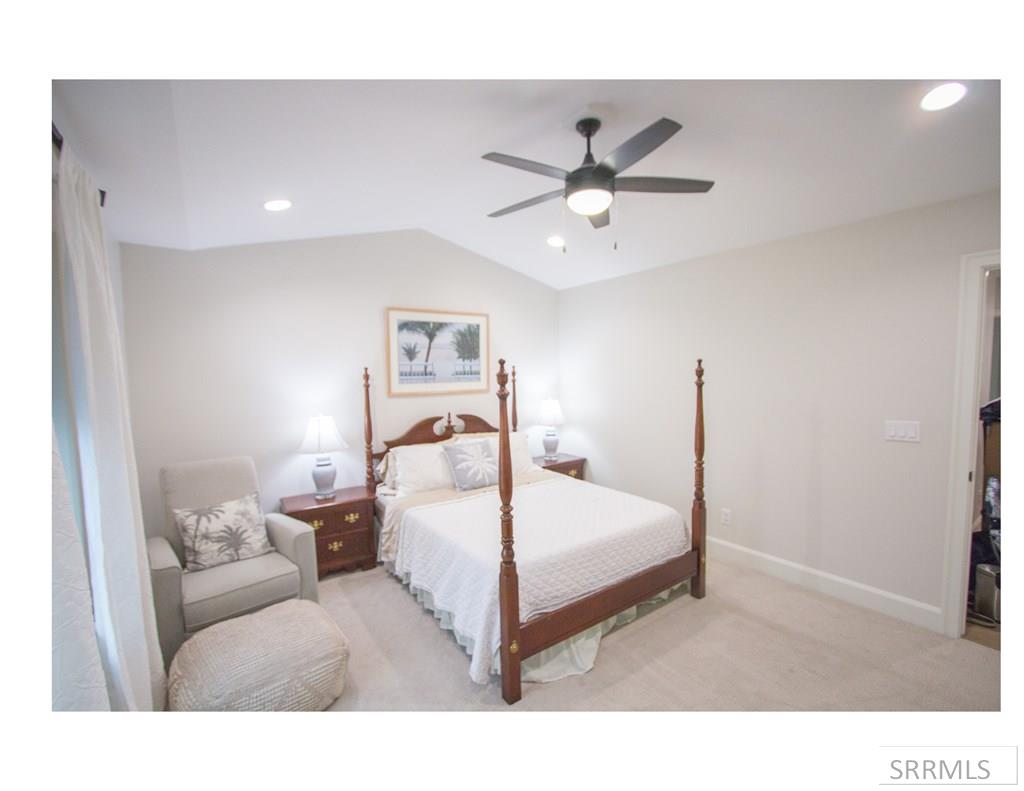 2046 47th Street Property Photo 33